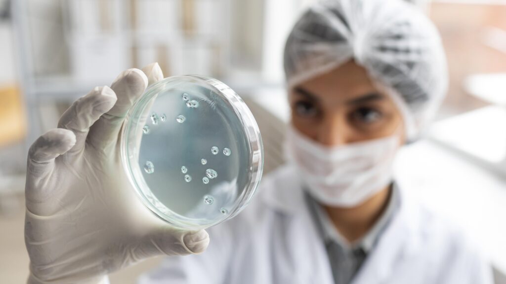 Resistência Antimicrobiana | Um cenário que exige decisões estratégicas